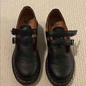 Dr. Martens 8065 Mary Janes